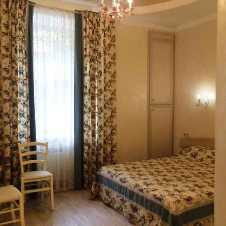 Studio Near Deribasovskaya Οδησσός Εξωτερικό φωτογραφία
